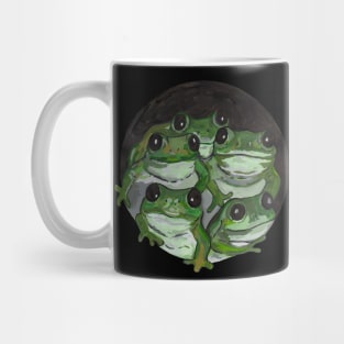 Five green frogs Mug